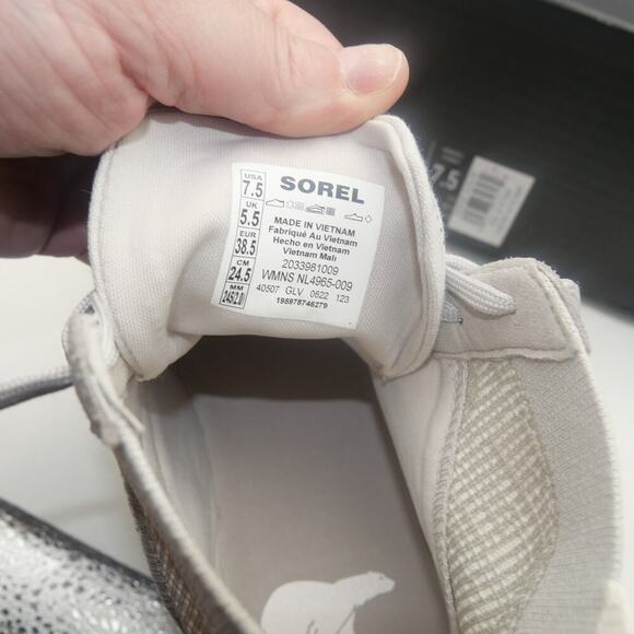 NEW Sorel Women's 7.5 ONA 503 Knit Mid Sneakers Boots Moonstone Gray - Picture 9 of 11